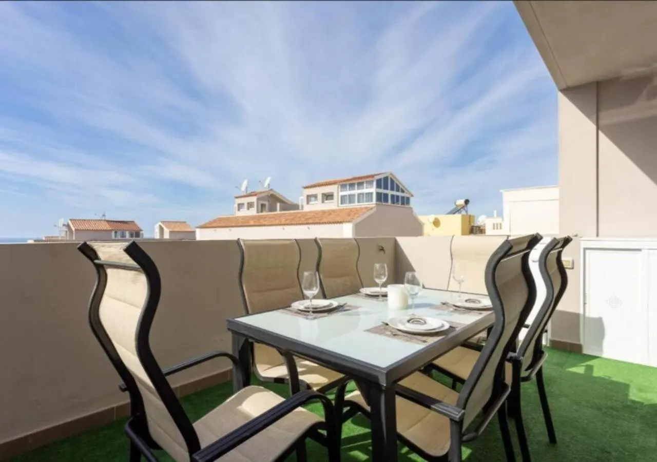 Townhouse With Pool And Sea View In Callao Salvaje 0*,