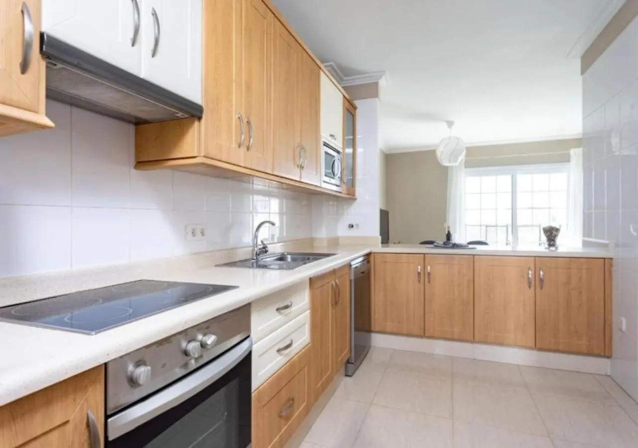 Townhouse With Pool And Sea View In Callao Salvaje