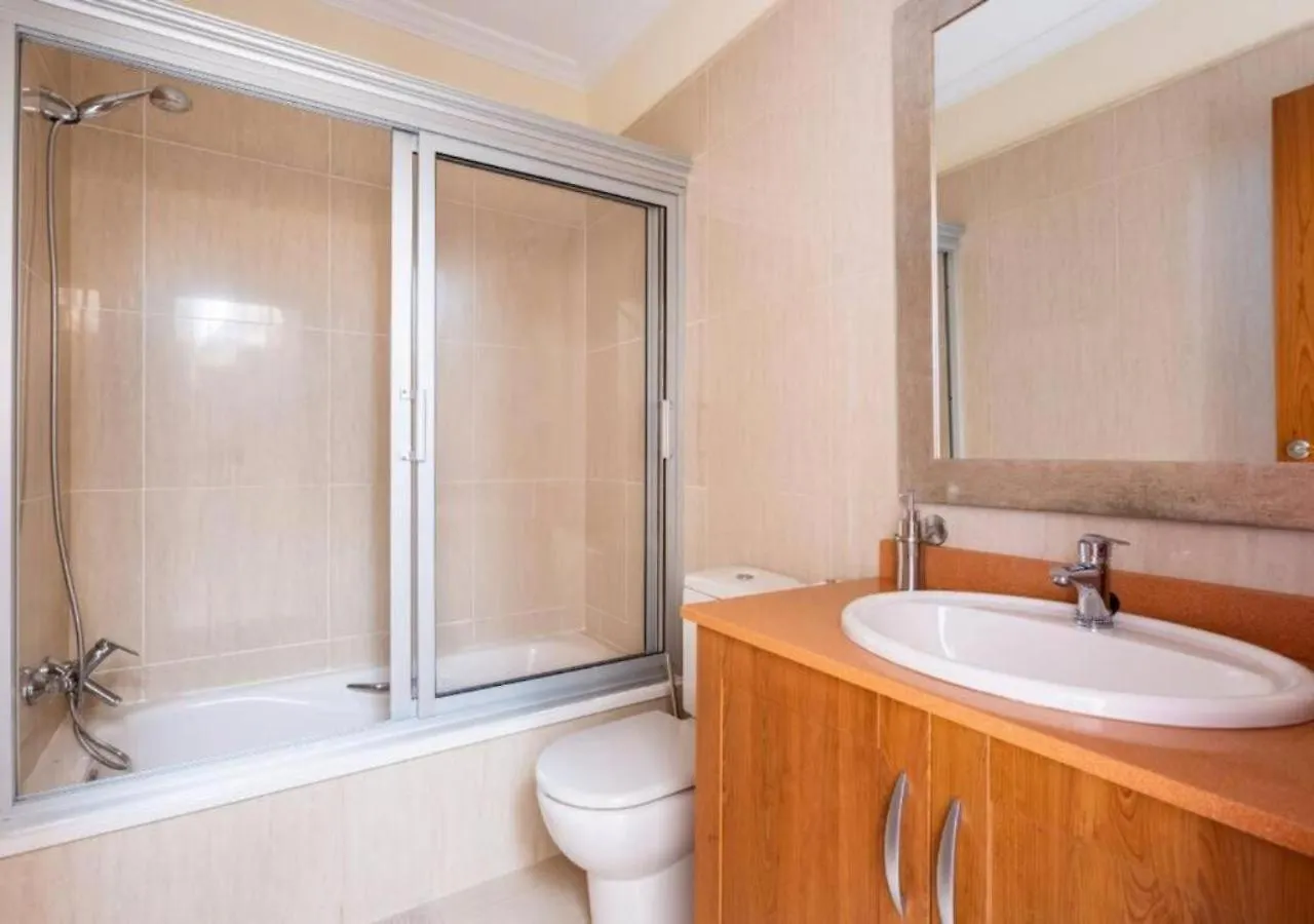 Townhouse With Pool And Sea View In Callao Salvaje 0*,